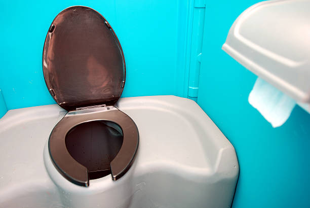 Best Porta potty rental near me  in North Windham, ME